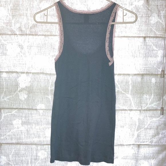 ❌SOLD ❌ | 5️⃣ for 2️⃣5️⃣ | NWOT Victoria’s Secret | Tank Top | M - Picture 3 of 7